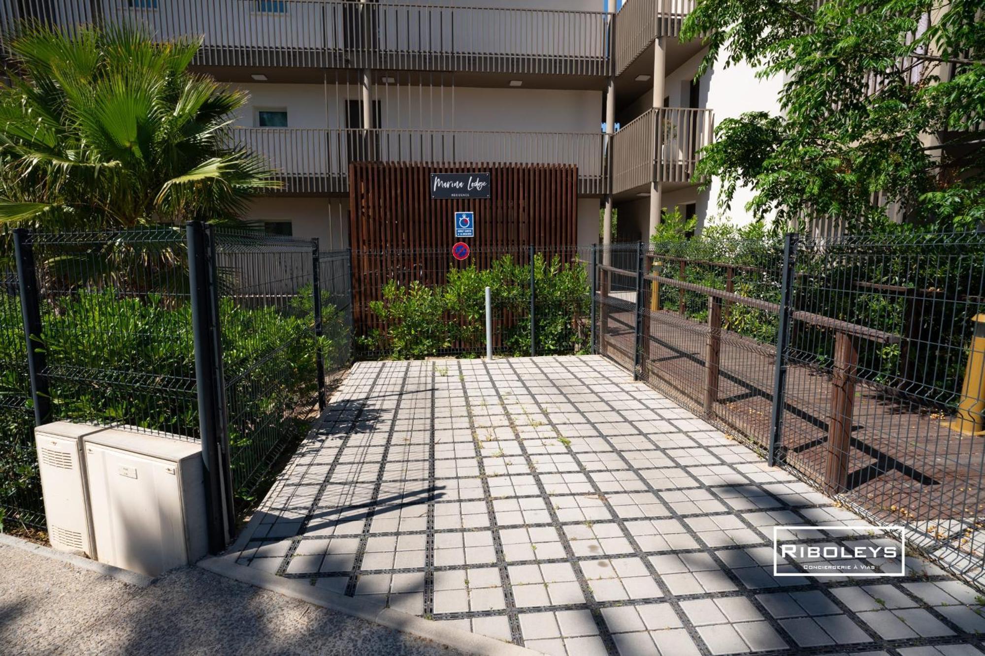 Marina Lodge - T4 avec terrasse à 400m de la mer Vias Extérieur photo